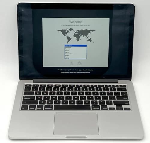Apple MacBook Pro 13.3" (2015) – Intel Core i5, 8GB RAM, 128GB SSD – Classic Apple Reliability.