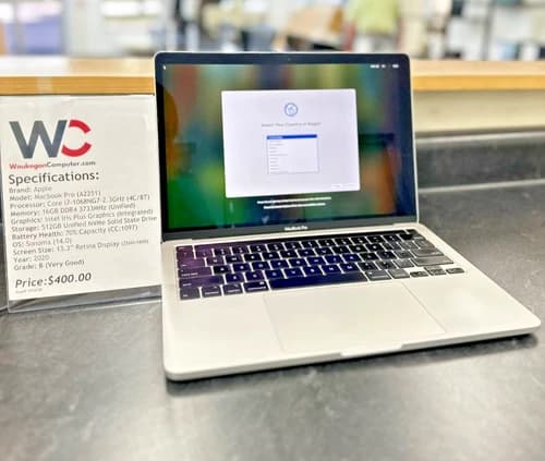 Apple MacBook Pro 13.3" (2020) – Intel Core i5, 8GB RAM, 512GB SSD – More Space, Same Efficiency.